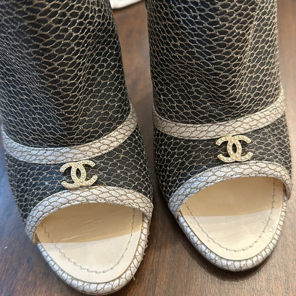 Chanel booties - Picture 5 of 8